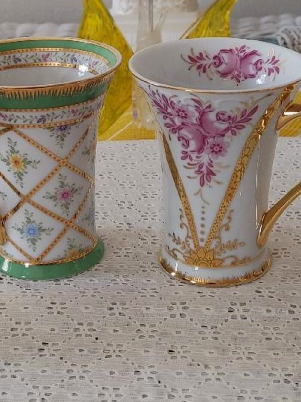 4 VTG Nantucket Home Old Money Fancy China Cups Hand Painted & Heavy Gold Gilt